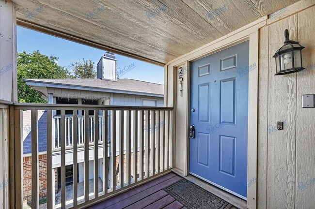 Photo - 2511 Woodmont Trail Townhome