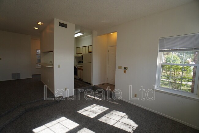 Foto del edificio - 4760 S Wadsworth Blvd