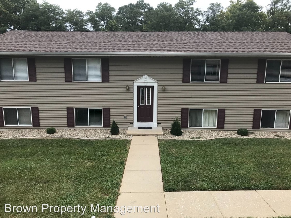 133 E Union St, Edwardsville, IL 62025 Room for Rent in Edwardsville