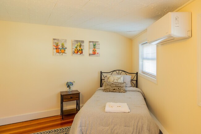 Foto del edificio - 85 Beach Rd