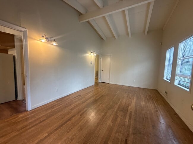 Foto del edificio - 1009 Hampton St NW