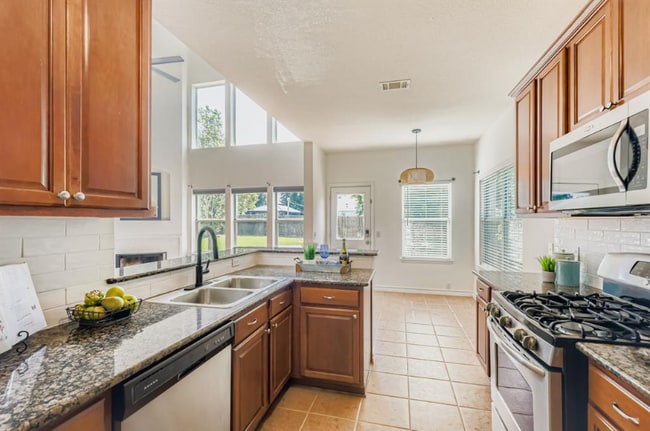 Building Photo - 20825 Penny Royal Dr