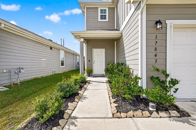 Foto del edificio - 17843 Plow Horse Ln