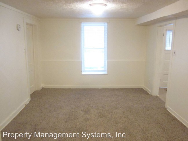 Foto del edificio - 135 B St