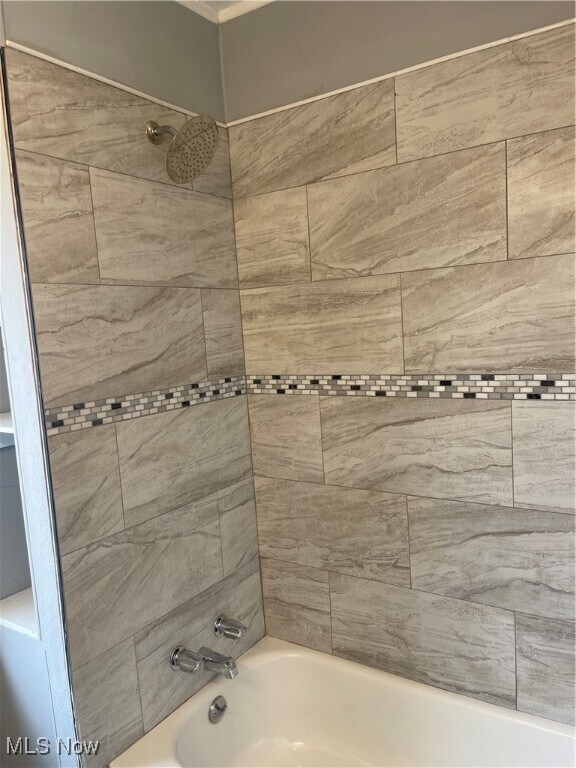 3136 W 50th St Cleveland, OH 44102 – photo 5