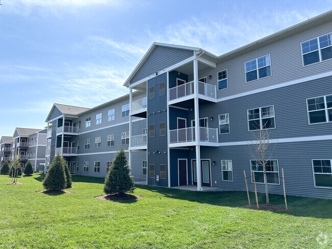 Foto principal - Mona Shores Flats