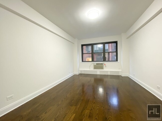 Foto del edificio - EAST 69 STREET