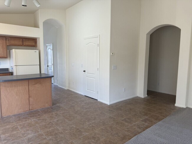 Foto del edificio - Spacious home in Rancho El Dorado