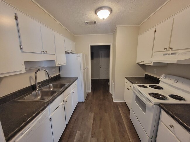 Foto del edificio - ~4609 Renee Street