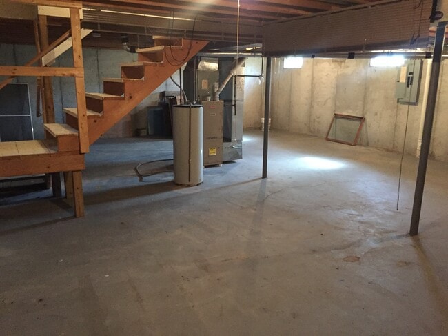 Basement - 133 Holly Pines Ct