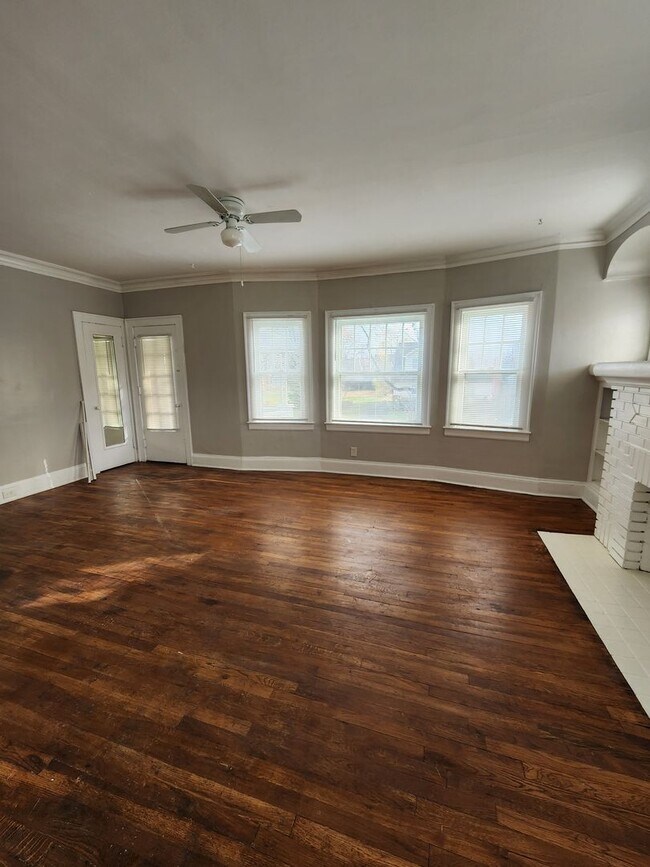 Foto del edificio - 3722 Chelton Rd