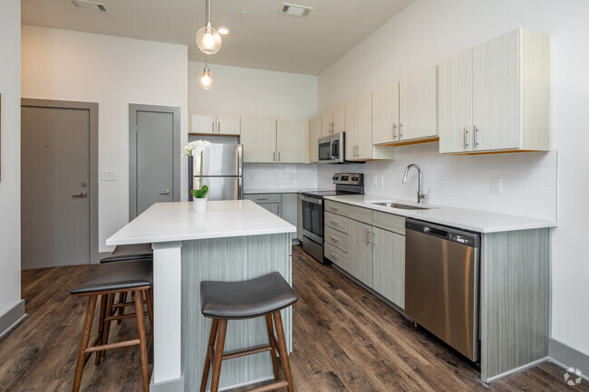 1BR, 1BA - Stardust - 687SF - Kitchen - Radius at Donelson