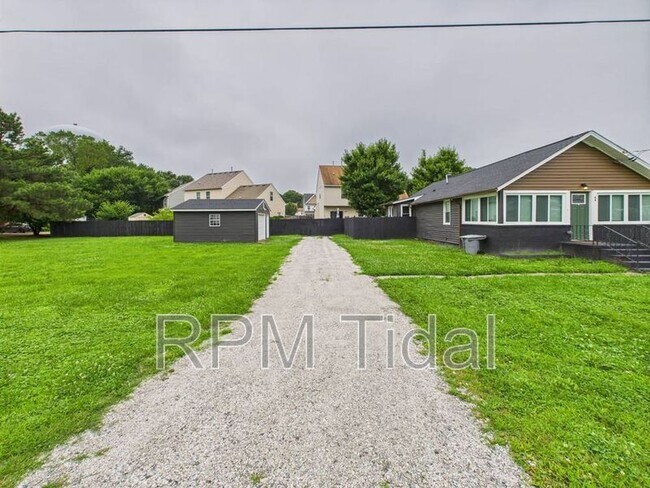 Foto del edificio - 55 Franktown Rd