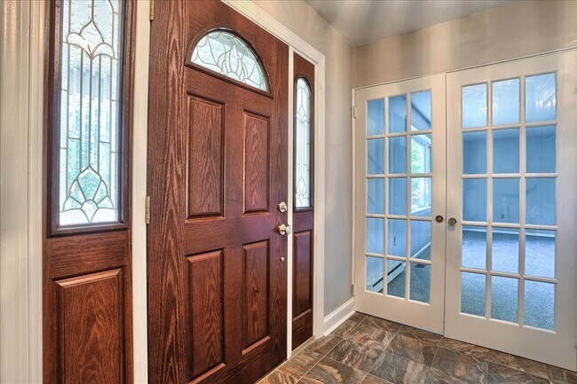 Foto del edificio - 3965 Brookridge Dr