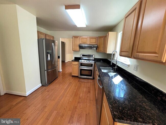 Foto del edificio - 9808 Wilden Ln