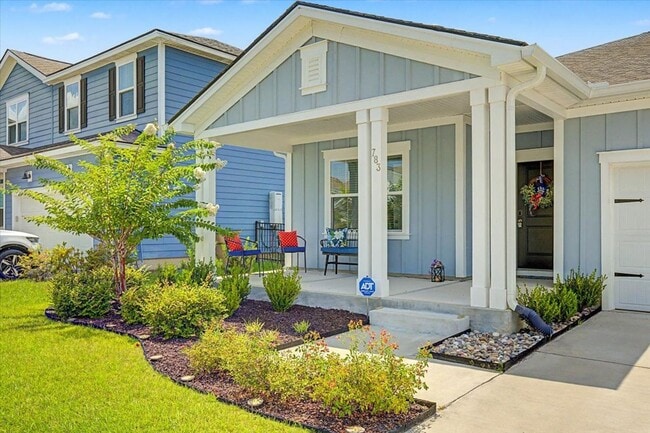 Building Photo - 783 Longleaf Dr