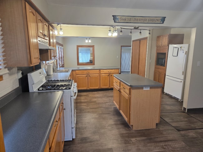 Foto del edificio - 5347 Birch Island Dr