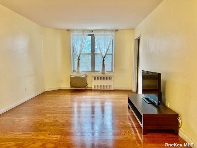 Building Photo - 66-15 Thornton Pl