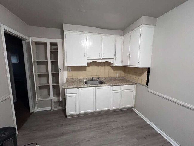 Foto del edificio - 9115 Braile St