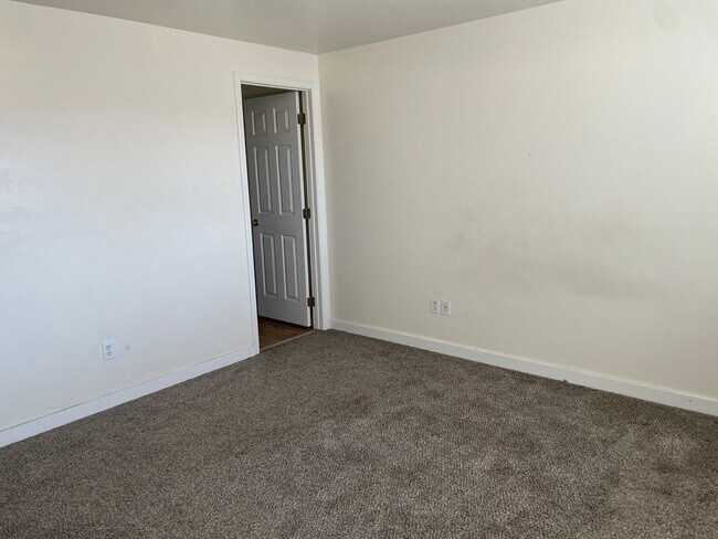 Foto del edificio - 4115 2nd St
