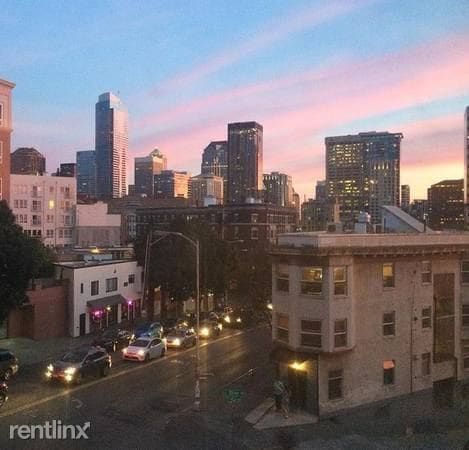 Building Photo - 1703 Bellevue Ave