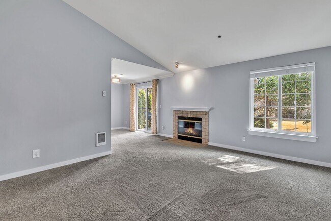 Foto del edificio - 1 bed 1 bath top floor corner condo at Vil...