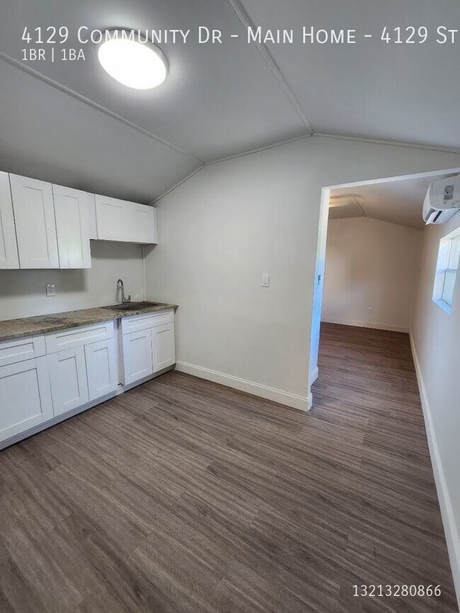 Foto del edificio - Stunning Studio with Private Entrance in W...