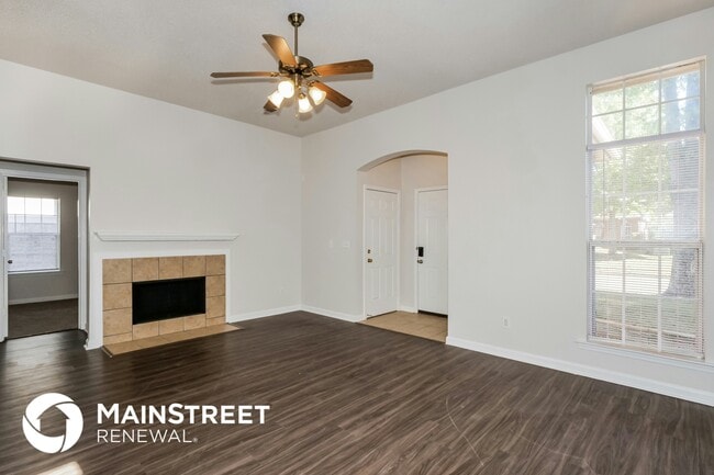 Building Photo - 7040 Millers Glen Way