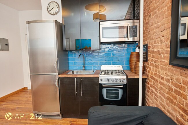 Foto del edificio - 201 Mott St