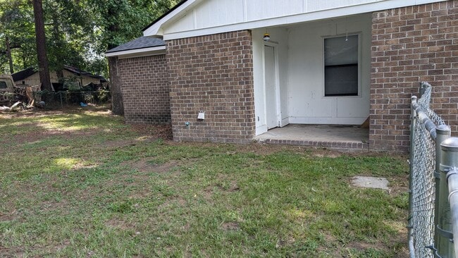 Foto del edificio - Spacious 2BD/2BA Duplex