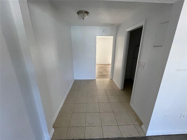 Foto del edificio - 1727 NE 2nd St