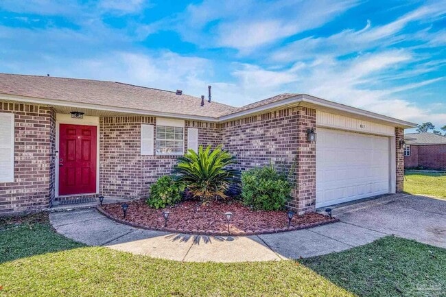 Building Photo - 817 Binnacle Pl