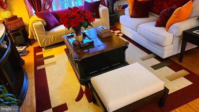 Building Photo - 19437 Rayfield Dr