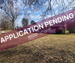 Building Photo - 530 Parkview Dr