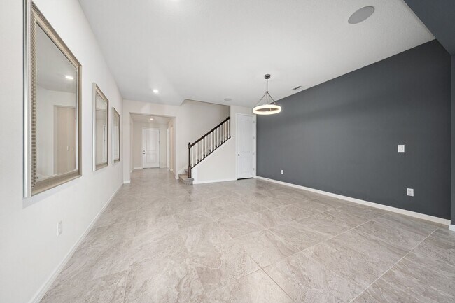 Foto del edificio - Immaculate Executive Home in Isles of Lake Nona