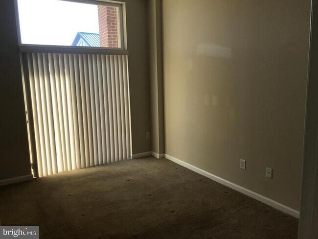 Building Photo - 1209 Liberty Rd