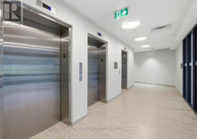 Photo du bâtiment - 1100 Lackner Pl