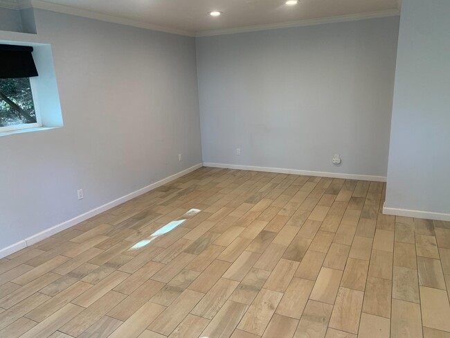 Building Photo - 16731 Madrone Ave