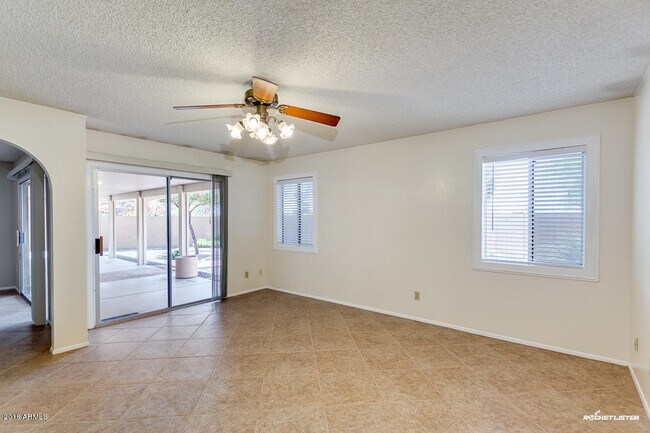 Building Photo - 18026 N 50th Ave