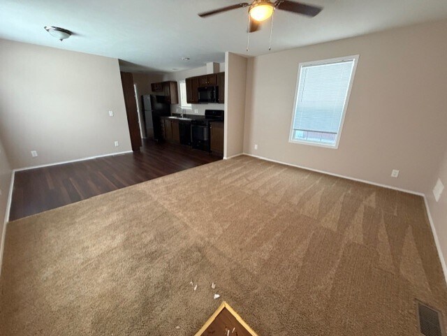 Foto del edificio - 76 E U.S. Hwy 6