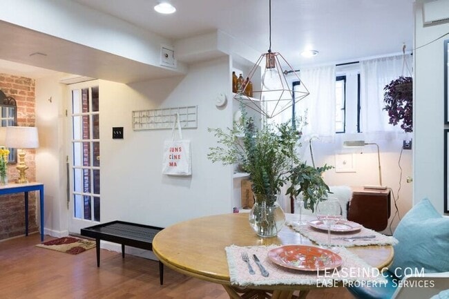 Building Photo - 3511 Center St NW