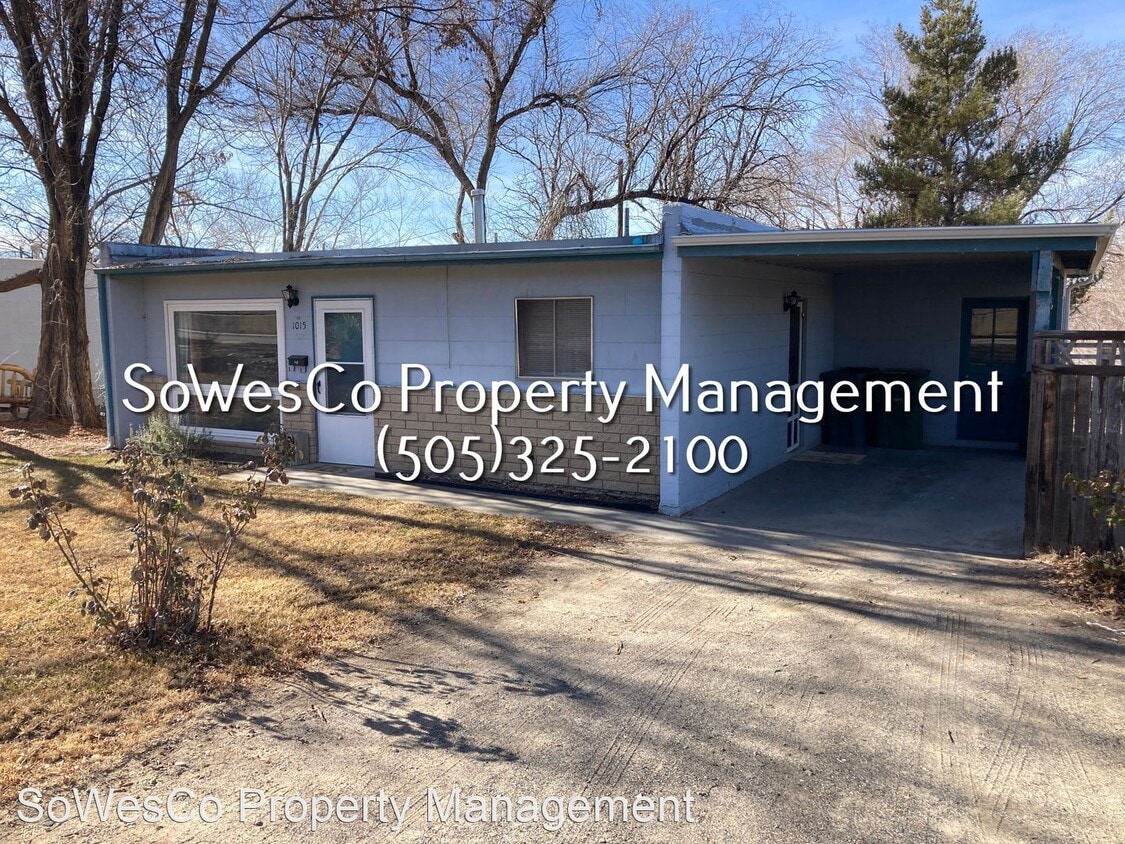 2 br, 1 bath House 1015 N. Orchard Drive House Rental in Farmington