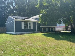Building Photo - 9901 Husting Ct