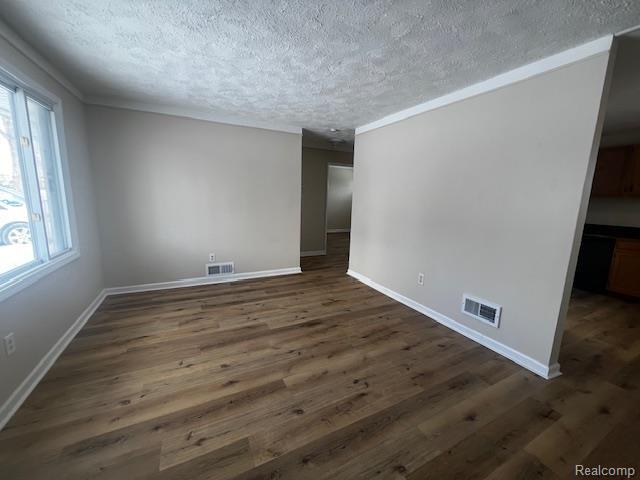 Foto del edificio - 17358 Reed St