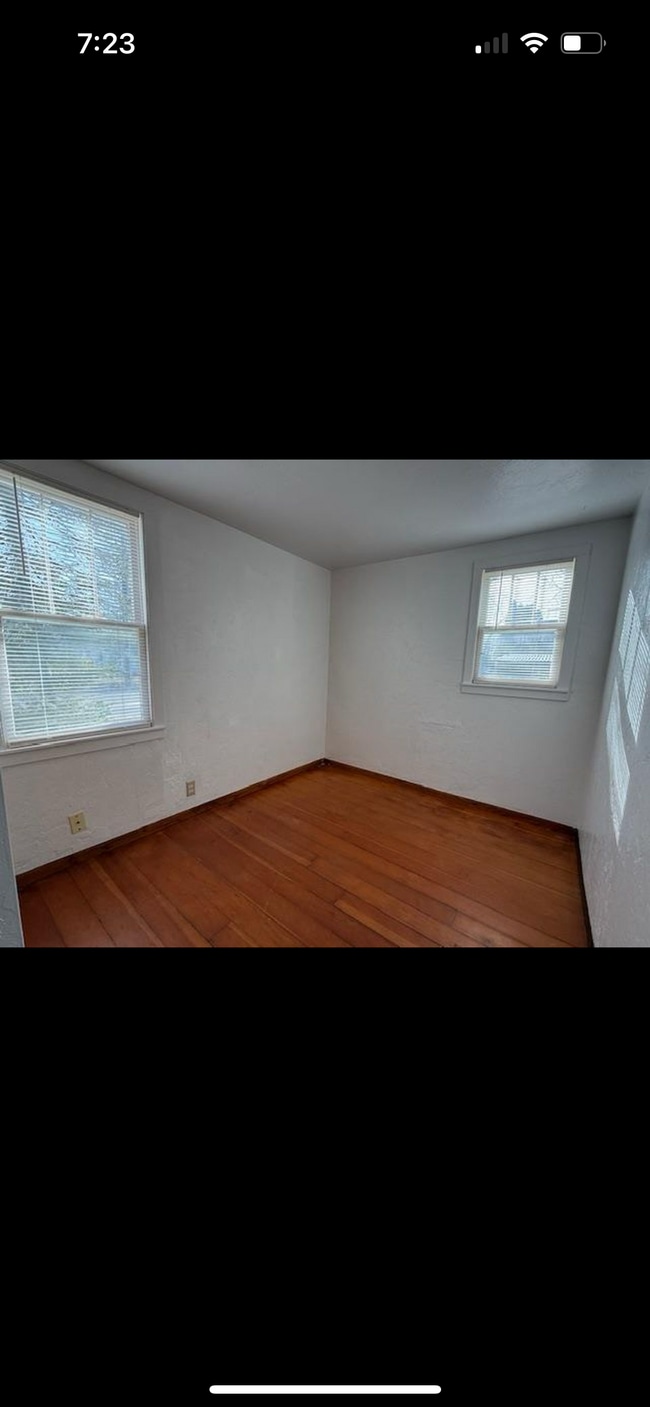 Building Photo - 616 Florida St