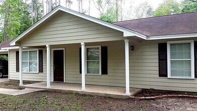Building Photo - 15353 Kickapoo Trail