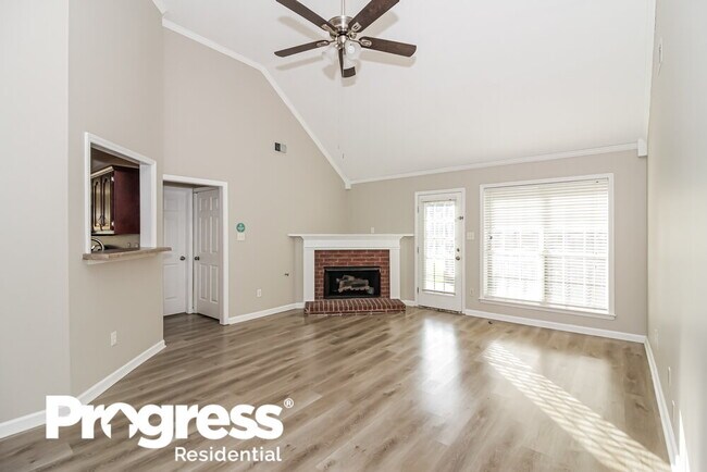 Building Photo - 4845 Shadow Pine Cove