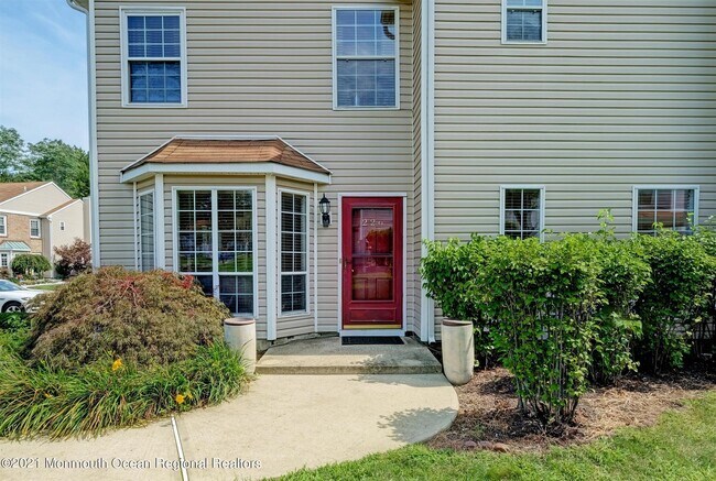 Building Photo - 226 Teasdale Pl