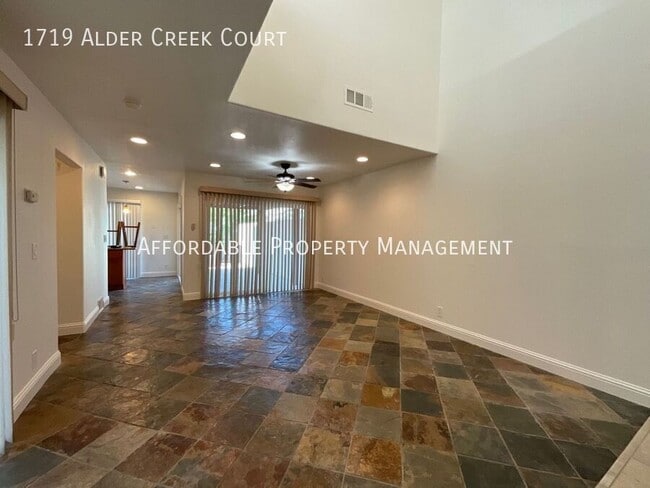 Building Photo - 1719 Alder Creek Ct