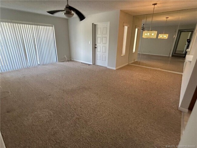 Foto del edificio - 2114 SW Silver Pine Way